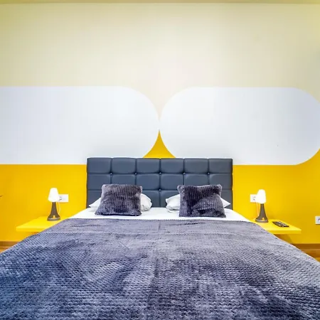Moma Apartment *